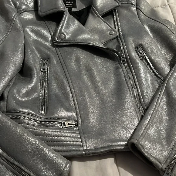 ZARA Jacket - Picture 3 of 5